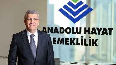 Anadolu Hayat Emeklilik gönüllü BES’te 1,5 milyon katılımcıya ulaşan ilk özel emeklilik şirketi oldu