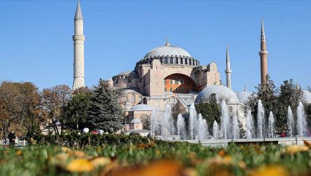 Metropoll Araştırma: Türkiye’de dinin toplum üzerindeki etkisi azalıyor