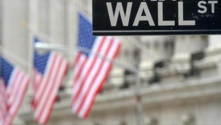 Wall Street açılışı öncesi ABD vadeli endekslerinde dalgalı seyir