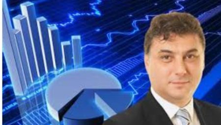 Tuncay Turşucu:  Eylül hem yurtiçi hem yurtdışında kartların yeniden dağıtılacağı bir süreç